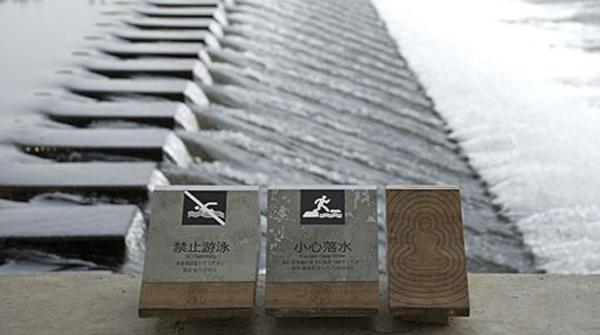 “旅游化”的標(biāo)識(shí)系統(tǒng)，讓標(biāo)志牌成為景區(qū)里的特殊風(fēng)景7